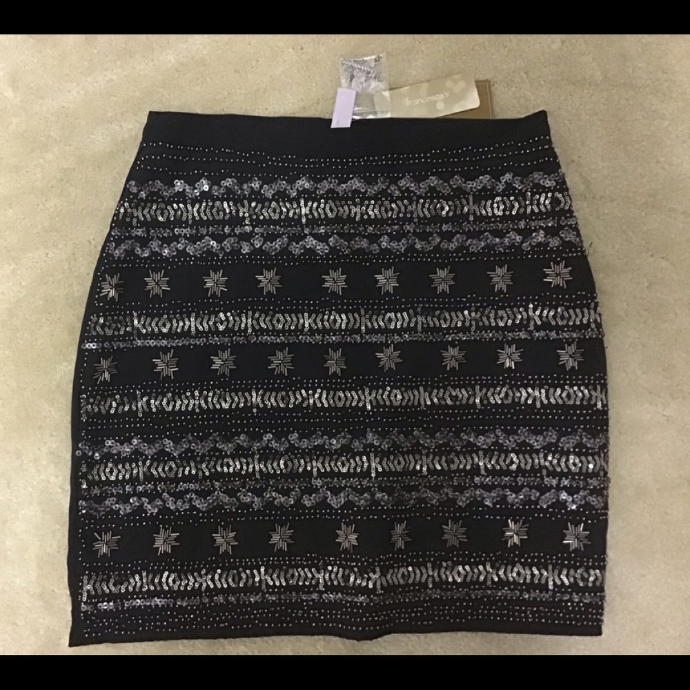 Franchesca’s black sequin pencil skirt NEW